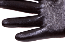 Cargar imagen en el visor de la galería, Guantes de nylon negro con nitrilo sólido
